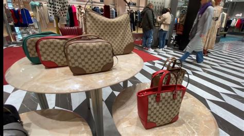 gucci sjaal roermond outlet|gucci store roermond.